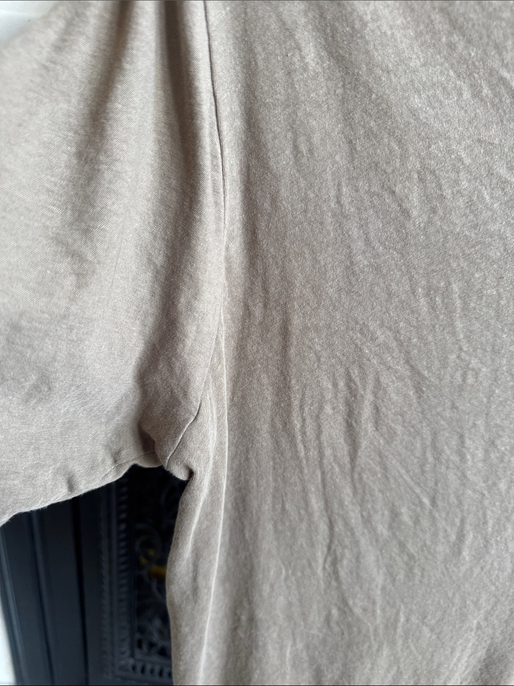 Everlane Air Tee - Picture 8 of 14